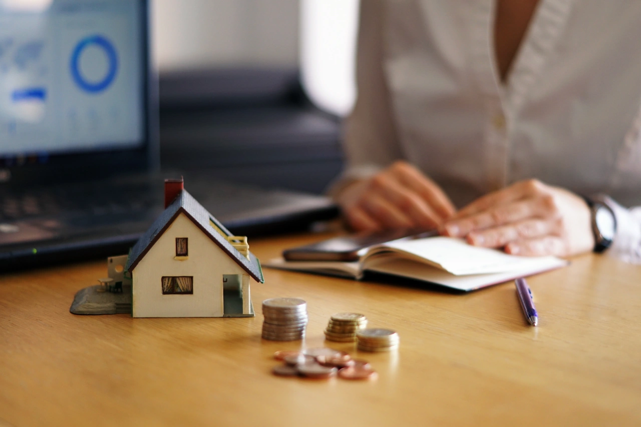 Taxas de Juros Caindo: É o Melhor Momento Para Pedir Crédito Imobiliário? Veja a Verdade!